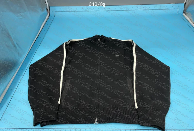 Corteiz Zip Hoodie 3