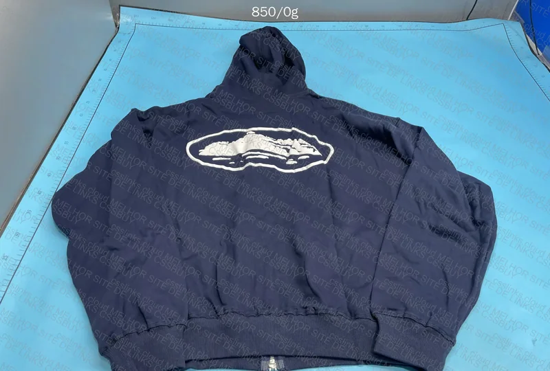 Corteiz ZipUp Puff Print Hoodie 2