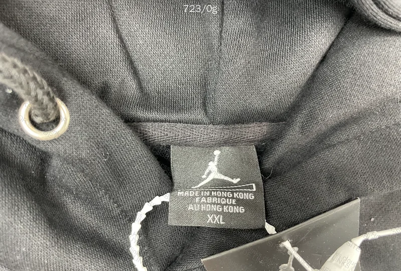 MOLETON JORDAN X OFF WHITE 2