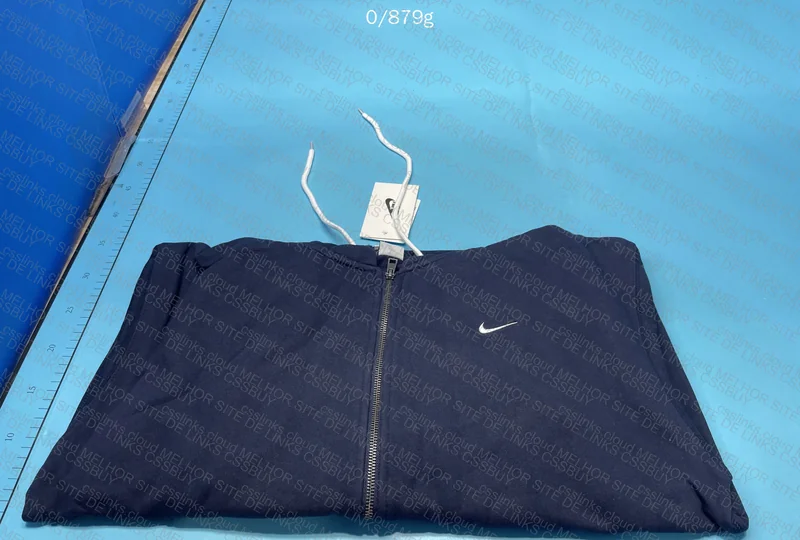 Moleton Nike