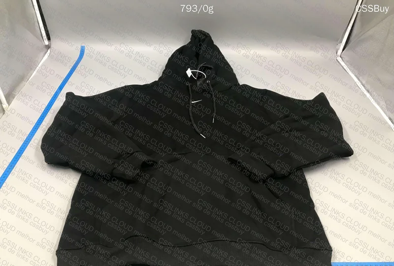 moleton Nike mini swoosh 2