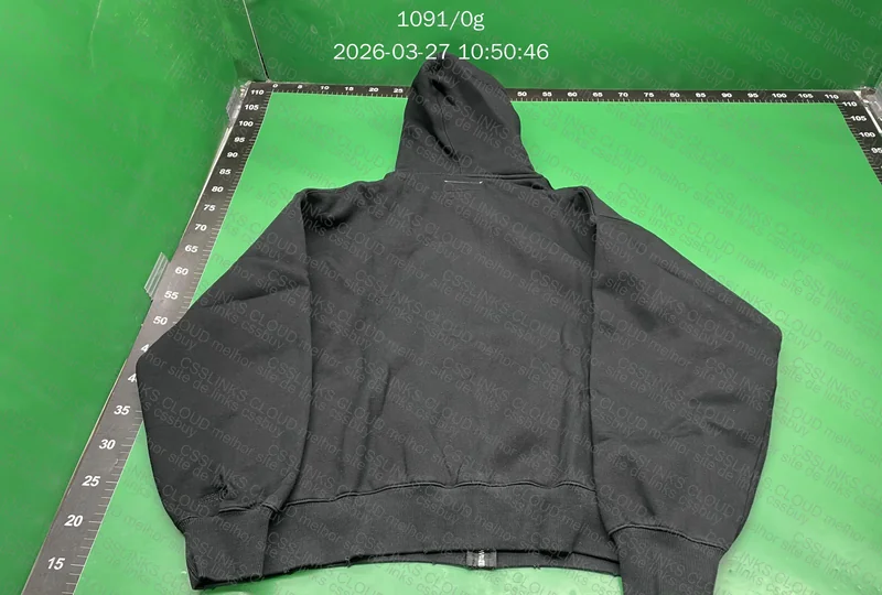 MOLETON SUPREME X MAISON MARGIELA 3