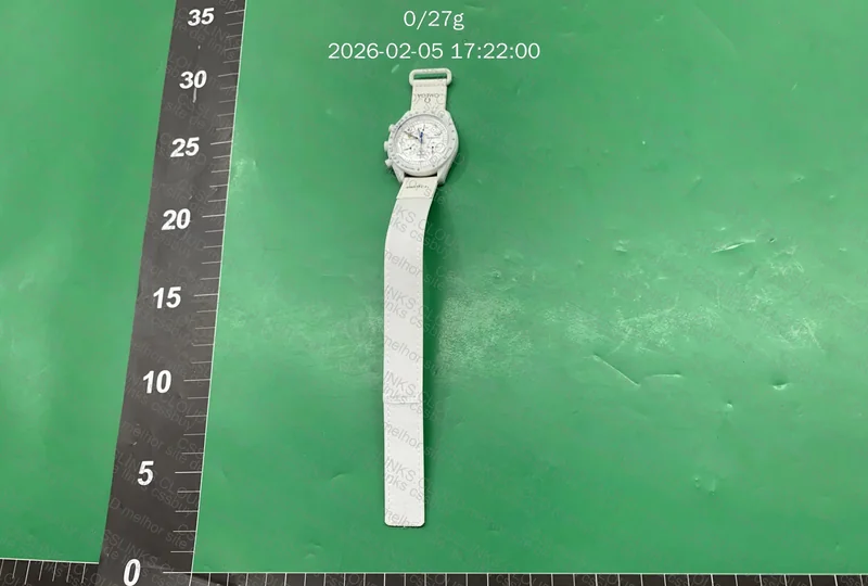 moonswatch omega relógio