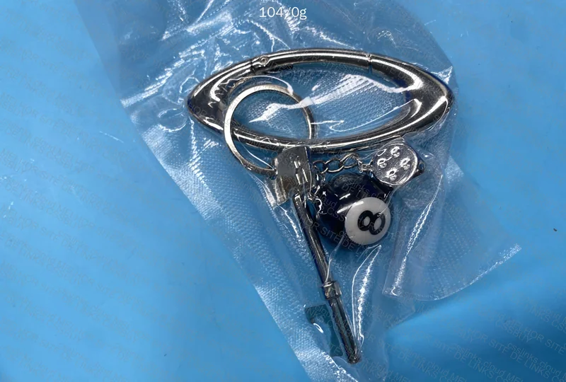 Oakley Carabiner 2