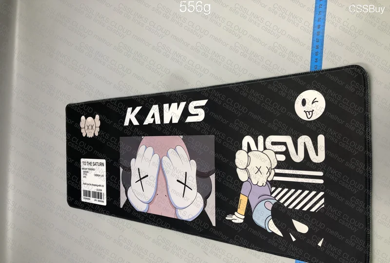 MOUSE PAD KAWS