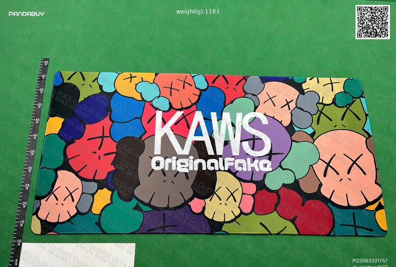 mouse pad Kaws