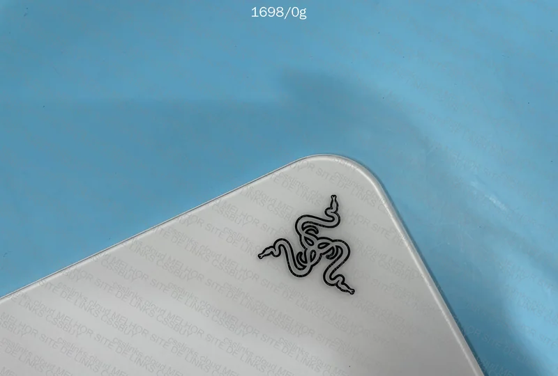 Razer Glass Mousepad 3