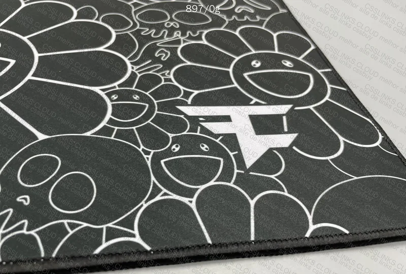 MOUSEPAD FAZE x MURAKAMI 5
