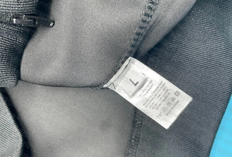 MOWALOLA TECH ZIP UP 3
