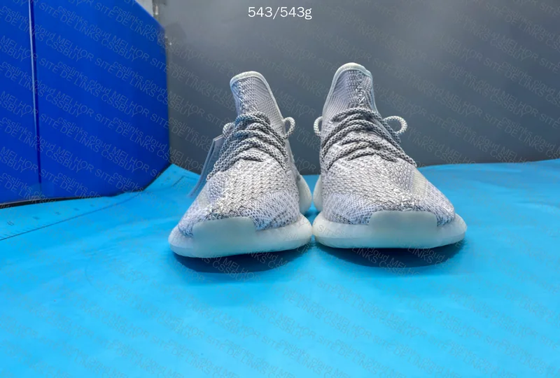 No Luck with Blind Box - Adidas Yeezy Boost 350