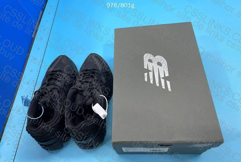 NB 1906R Triple Black 2
