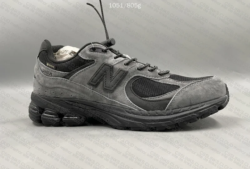 NB 2002R GORE-TEX 7