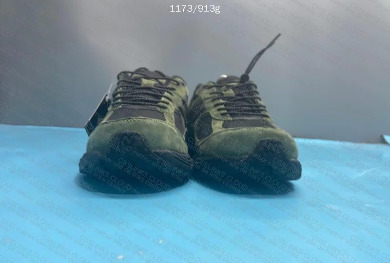NB 2002r Gore-Tex from Blind Box 68y 2