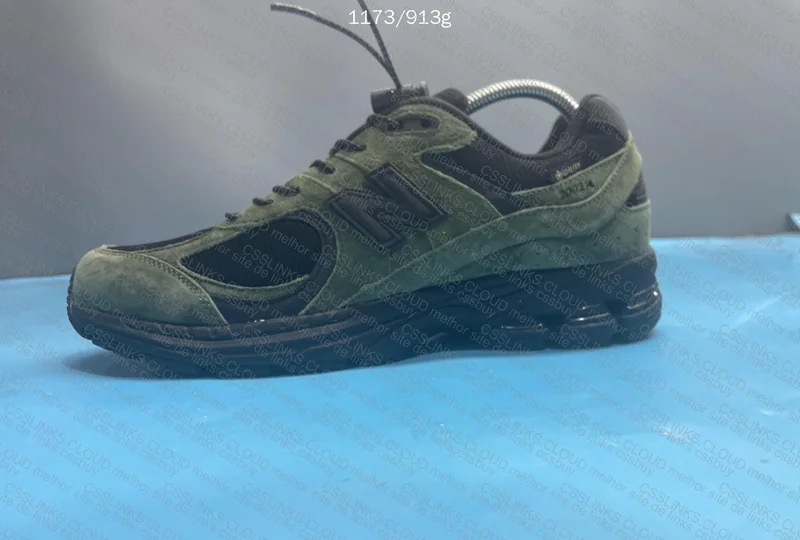 NB 2002r Gore-Tex from Blind Box 68y 6