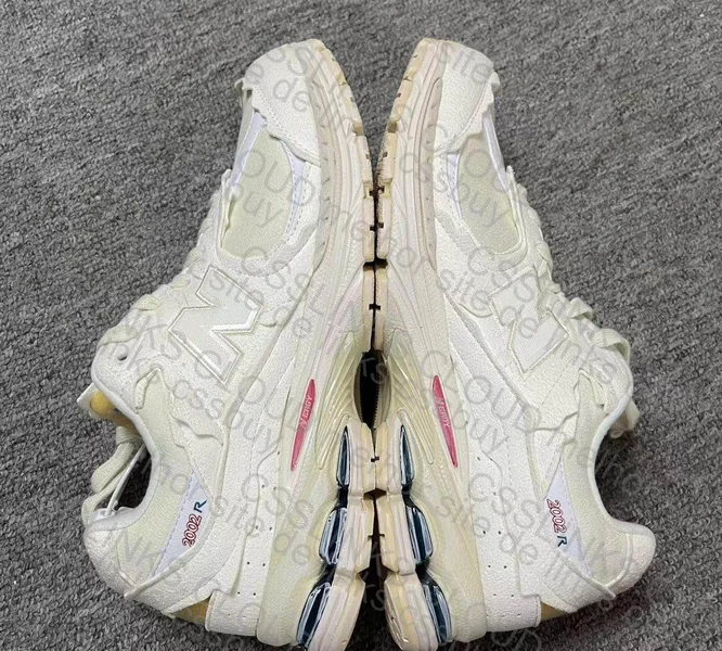 NB 2002r Protection Pack (OvO) 2