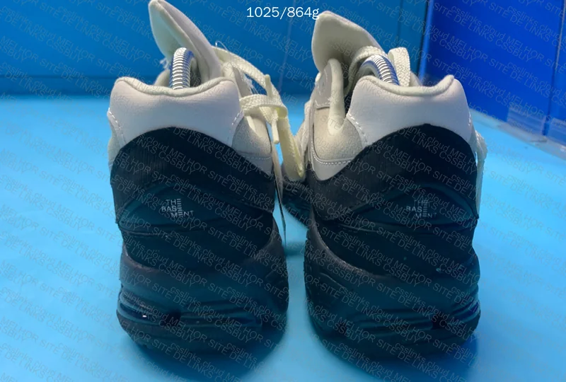 NB 2002R X THE BASEMENT 4
