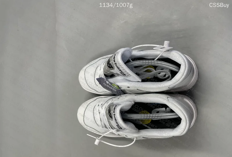 NB 550 All White 9