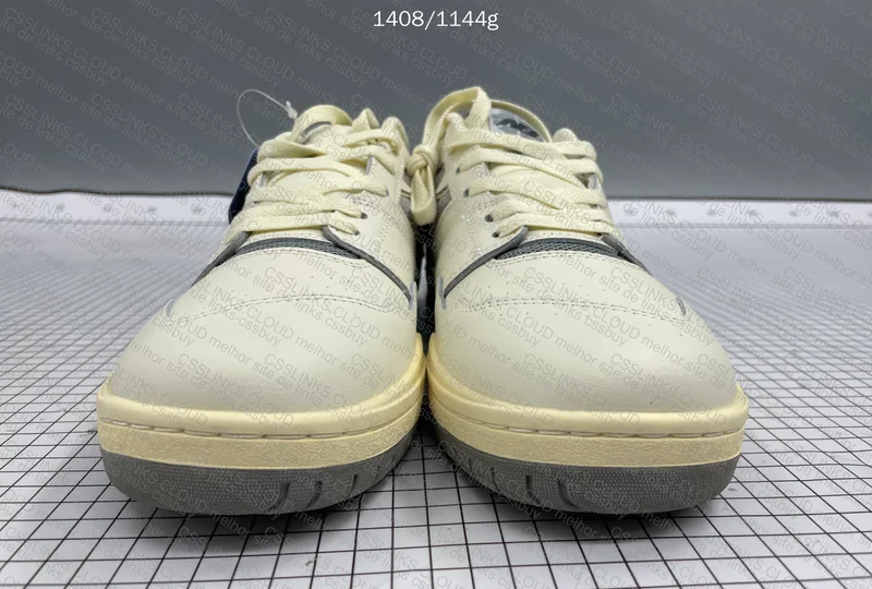 NB 550 Gray and White (Looks More Like Off White) 3