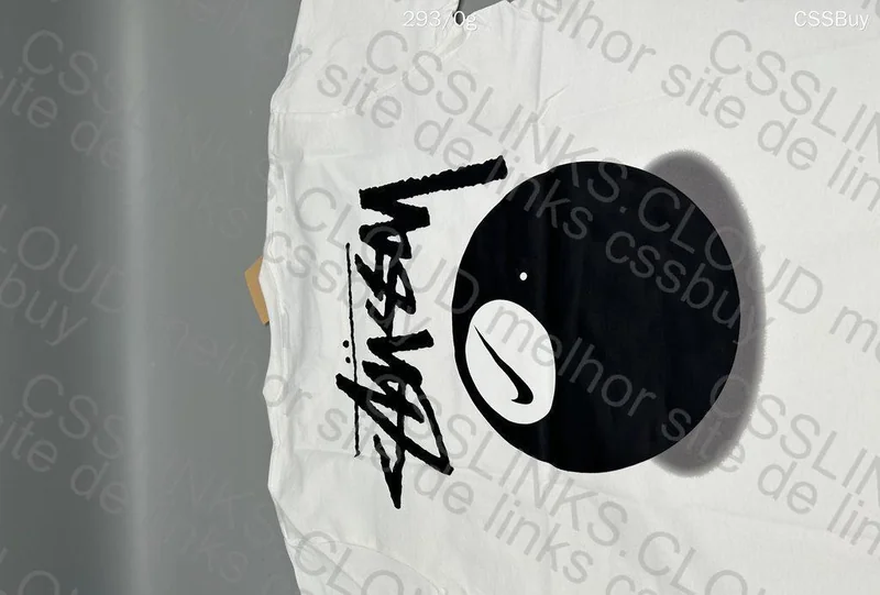 nb 550 + NIke stussy 8 ball