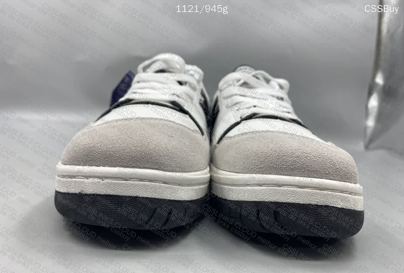 NB 550 Black and White 2