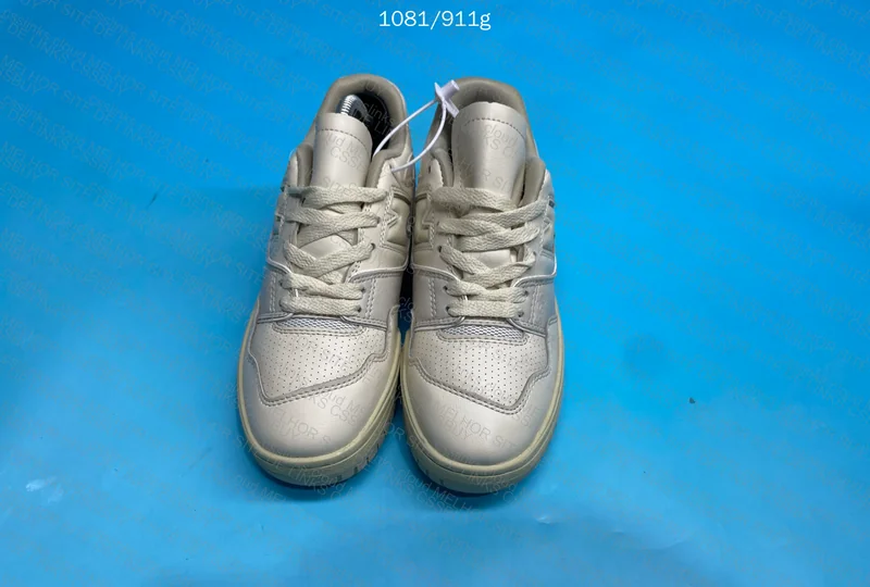 NB 550 x AURALEE 4