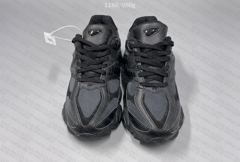 Nb 9060 black 6