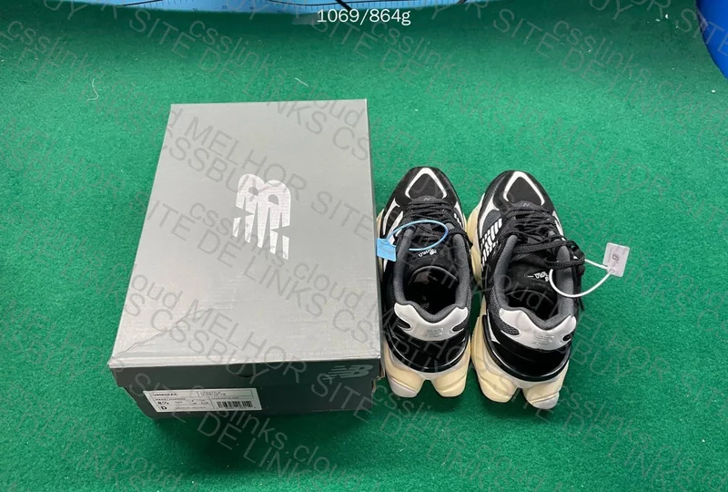 NB 9060 Black & White 4