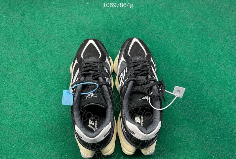 NB 9060 Black & White 5
