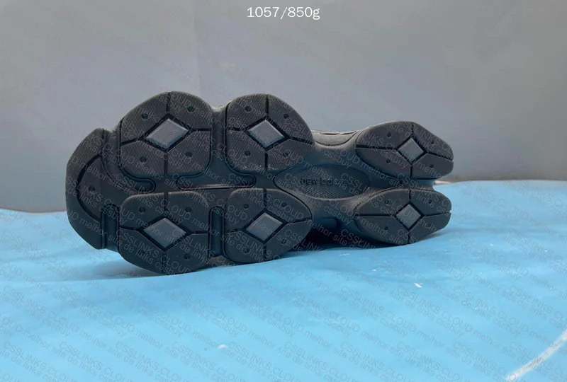 NB 9060 BRIGHT BLACK 3