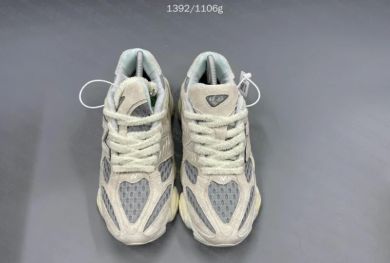 NB 9060 B&W e DUNK CACAO