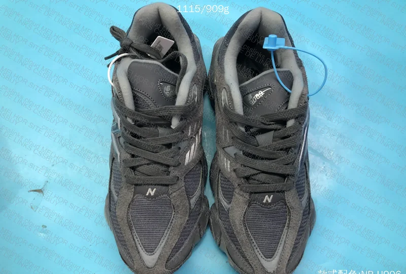NB 9060 "Dark grey" (U9060SG) 5