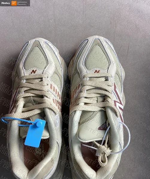 NB 9060 Women's 4