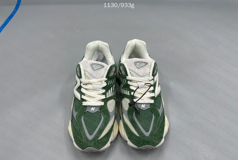 NB 9060 - Green Suede 4