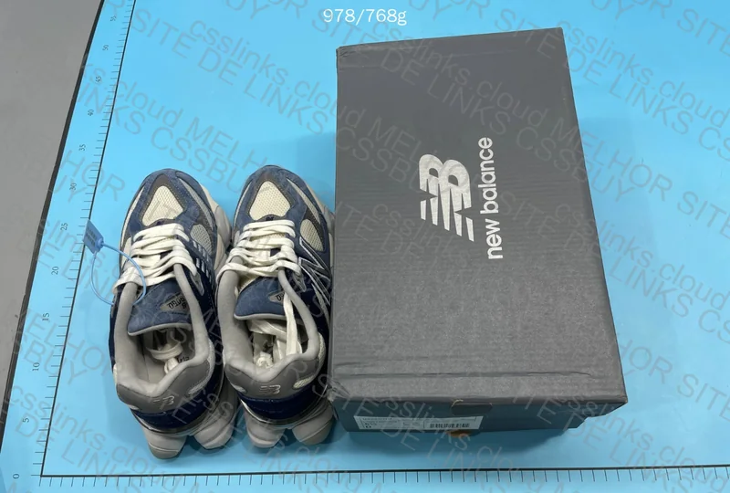 NB 9060 Natural Indigo 6
