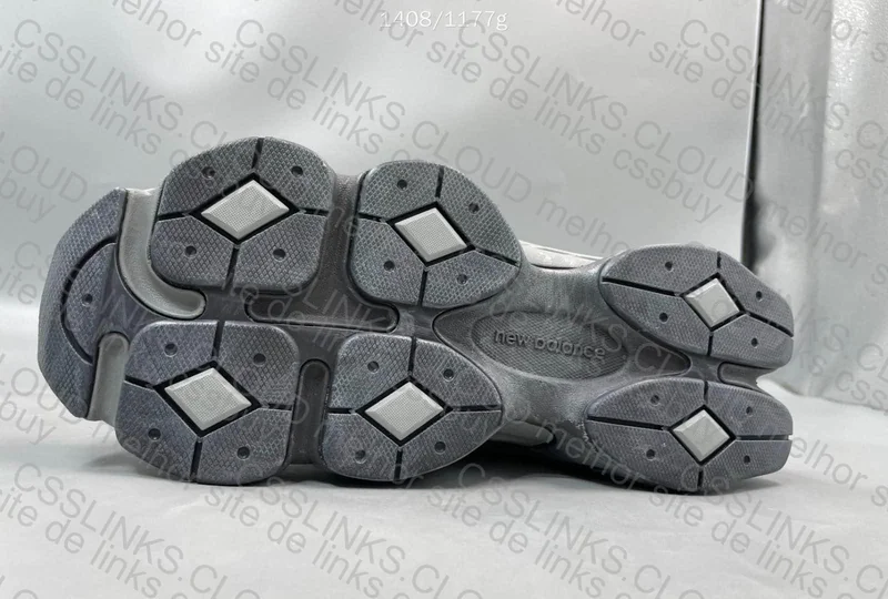 NB 9060 Black 2