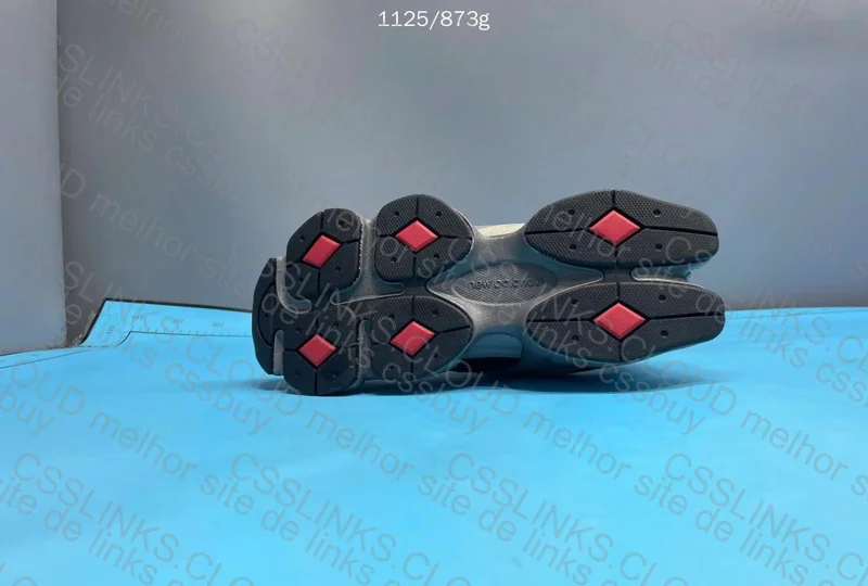 NB 9060 Black
