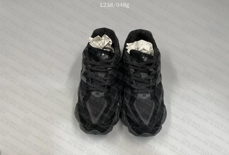 NB 9060 TRIPLE BLACK