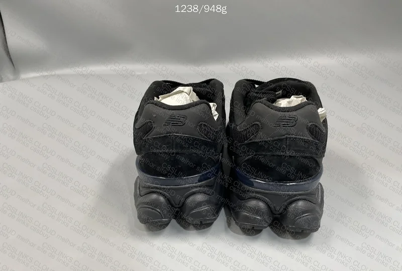 NB 9060 TRIPLE BLACK 5