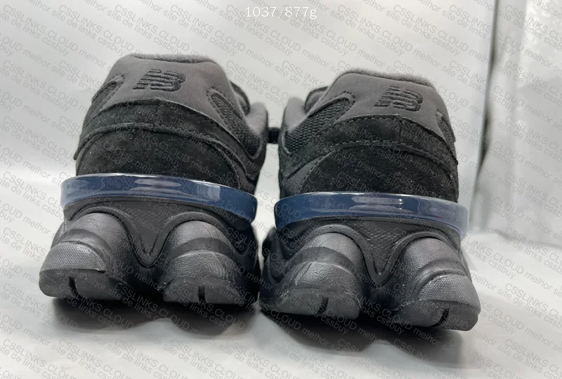 NB 9060 Triple Black