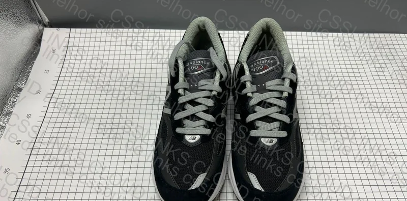 NB Black Grey 7