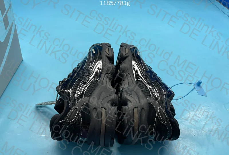 NB1000 | Black and Gray 6