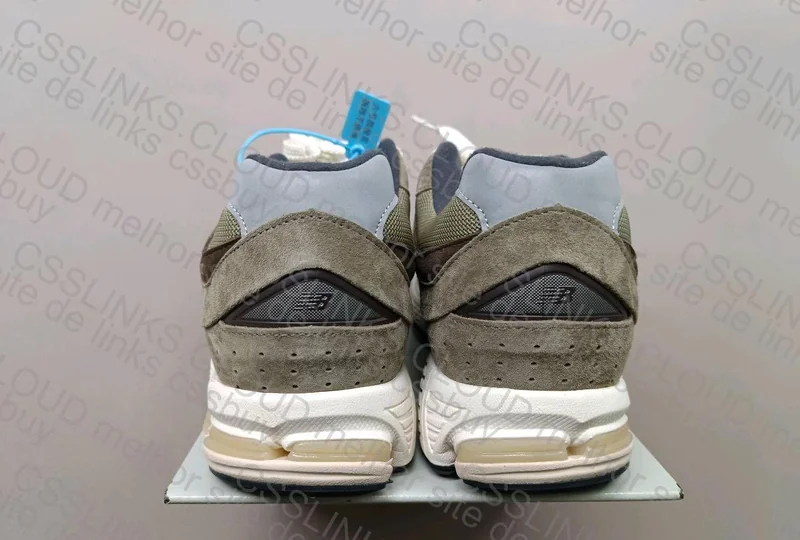 NB2002 E JORDAN 1 6