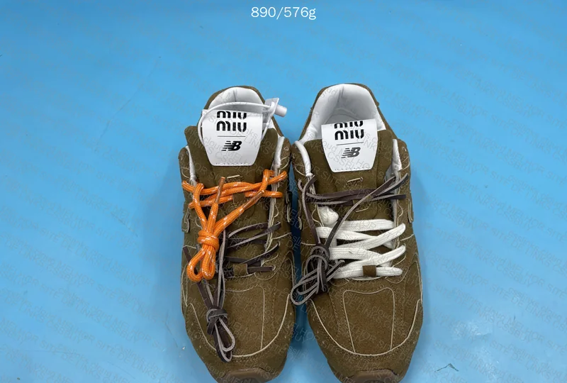 NB530 MIUMIU (SALE)