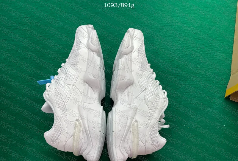 NB9060 Pure white