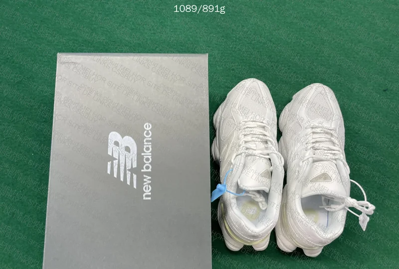 NB9060 TRIPLE WHITE (Pai + filho)