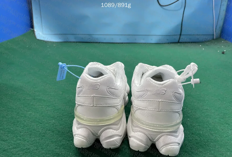 NB9060 TRIPLE WHITE (Pai + filho) 2
