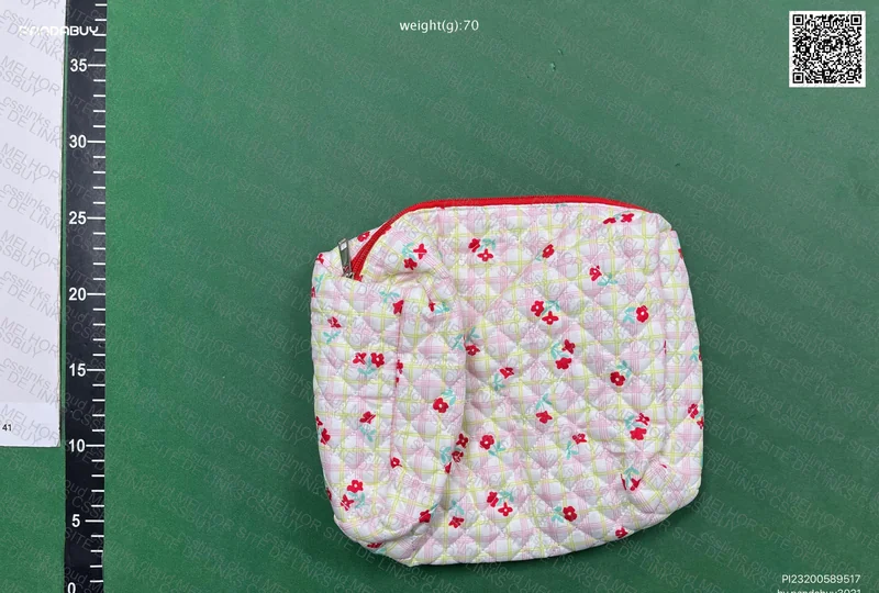 Grandma's Necessaire 2