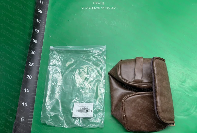 Necessaire masculina impermeável