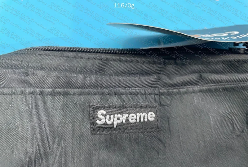 Supreme Necessaire 3