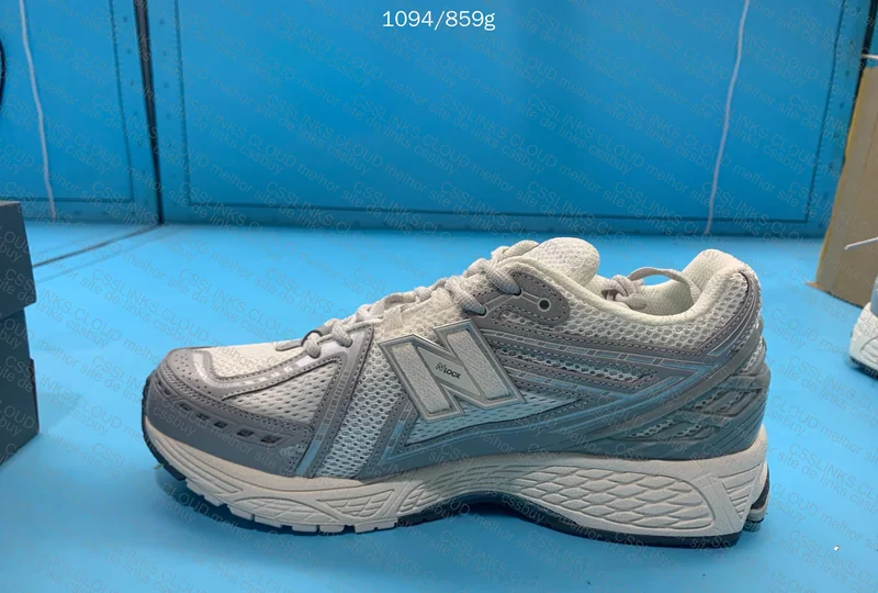 New Balace 1906 4